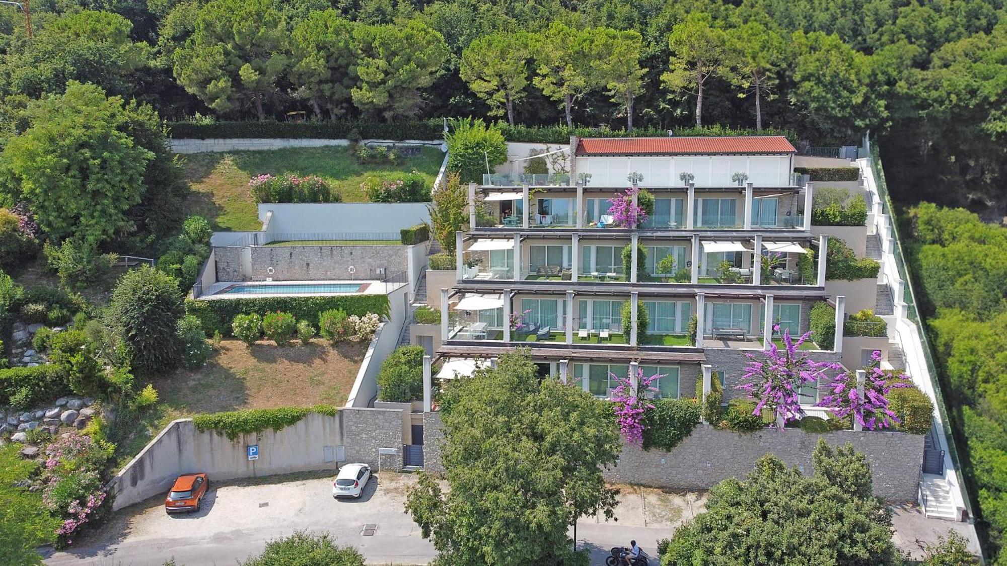 La Bouganville P1-1 Apartment By Wonderful Italy Тосколано-Мадерно Экстерьер фото